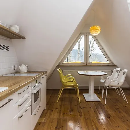 Apartment Hilltom
