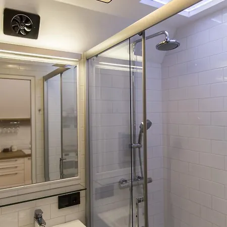 Apartman Hilltom *